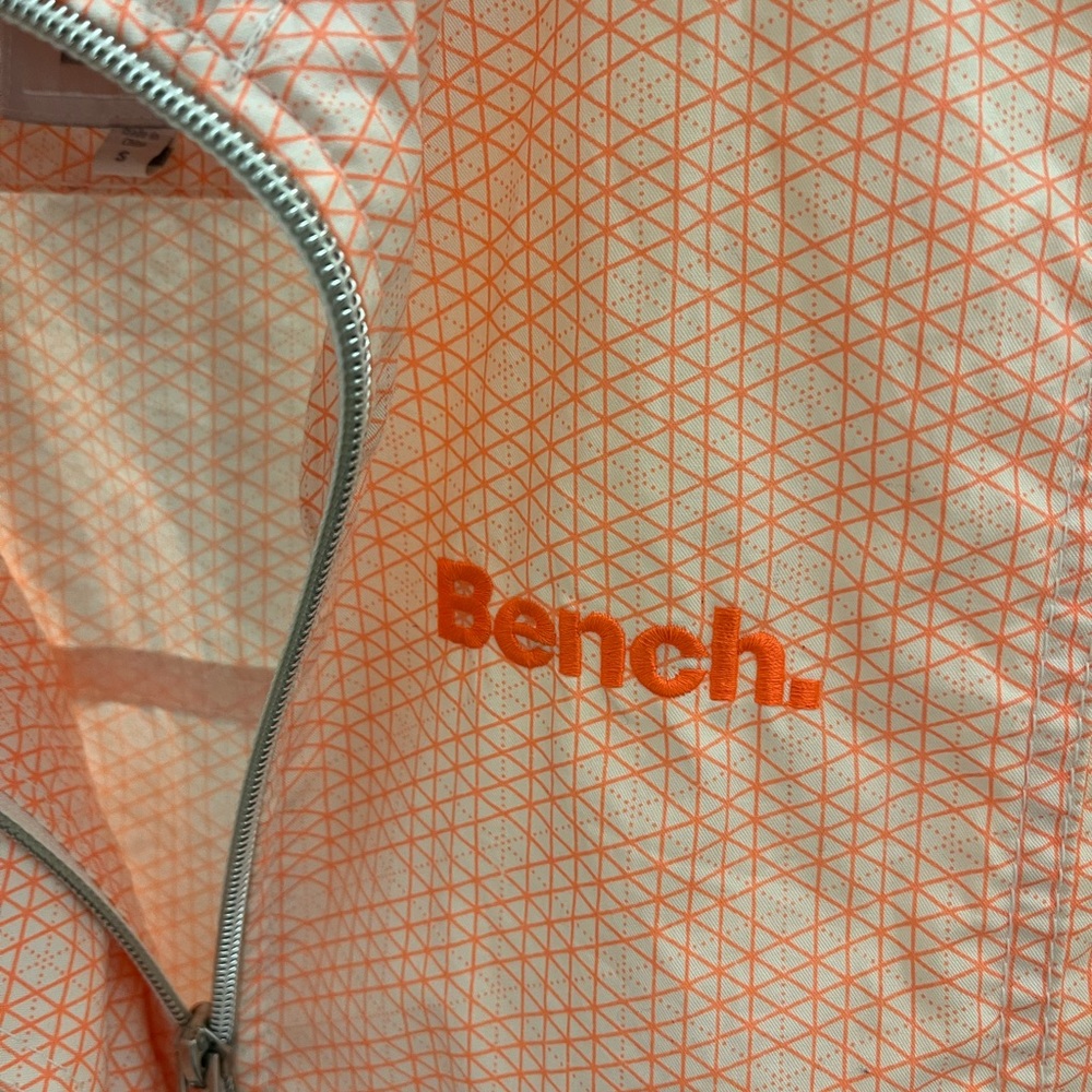 Bench Jacket - Picture 7 of 8